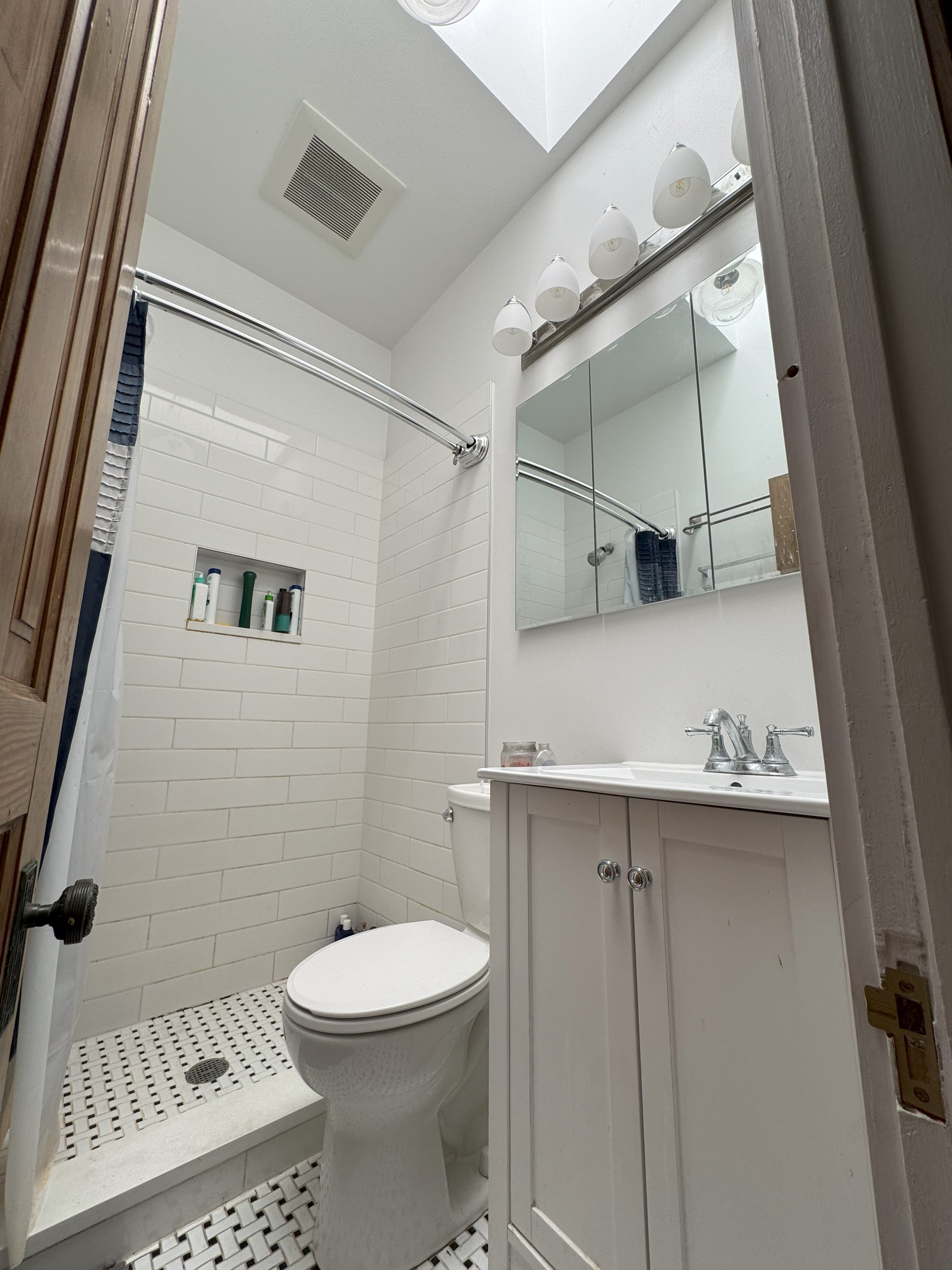 1967 N Halsted St 1967 N Halsted St, Chicago, IL 60614 - Leasing by Cross Street